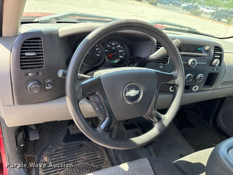image for item FG0288 2008 Chevrolet Silverado 1500 Ext. Cab pickup truck