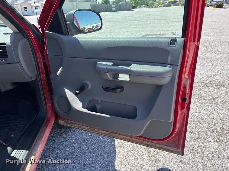 image for item FG0288 2008 Chevrolet Silverado 1500 Ext. Cab pickup truck