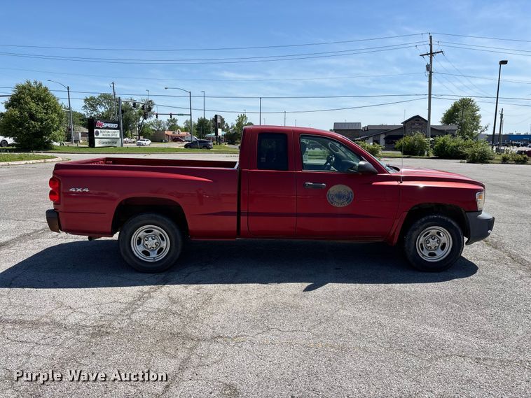 image for item FG0289 2009 Dodge Dakota Ext. Cab pickup truck