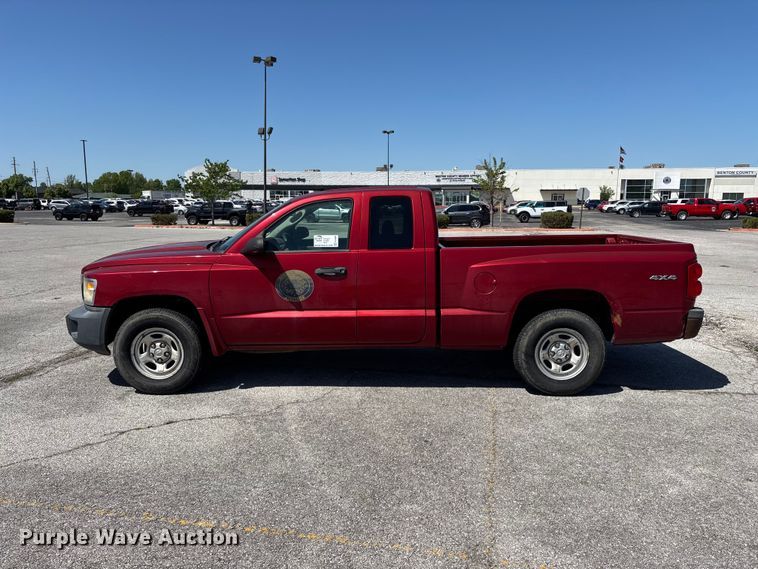 image for item FG0289 2009 Dodge Dakota Ext. Cab pickup truck
