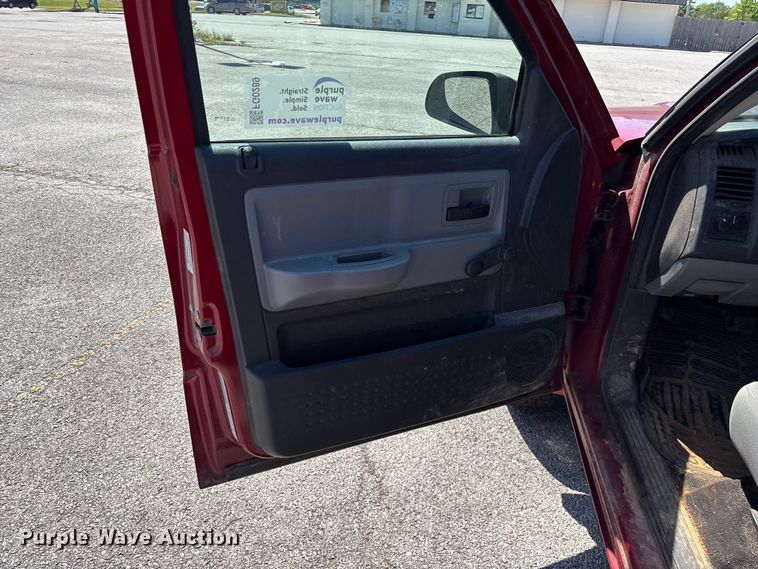 image for item FG0289 2009 Dodge Dakota Ext. Cab pickup truck