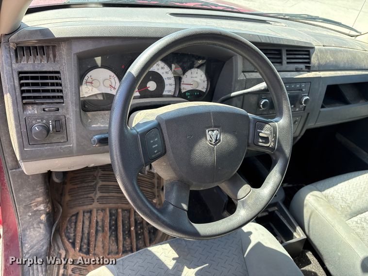 image for item FG0289 2009 Dodge Dakota Ext. Cab pickup truck