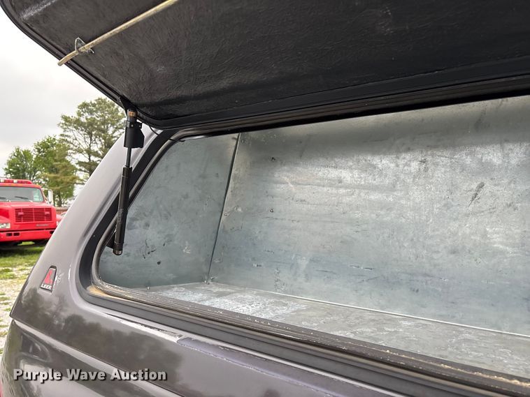 image for item FG0300 2011 Chevrolet Silverado 1500 Ext. Cab pickup truck