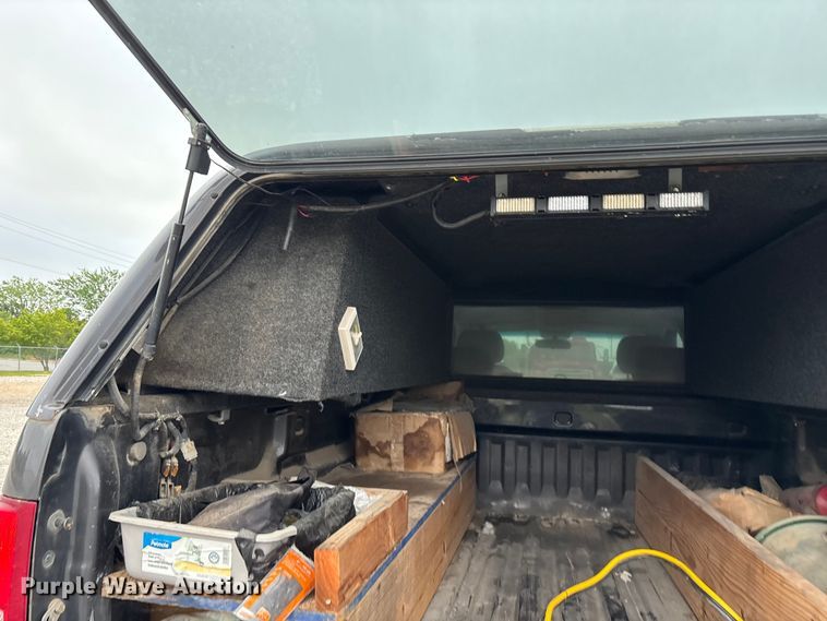 image for item FG0300 2011 Chevrolet Silverado 1500 Ext. Cab pickup truck