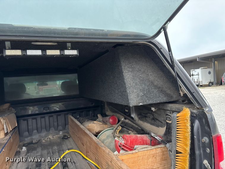 image for item FG0300 2011 Chevrolet Silverado 1500 Ext. Cab pickup truck