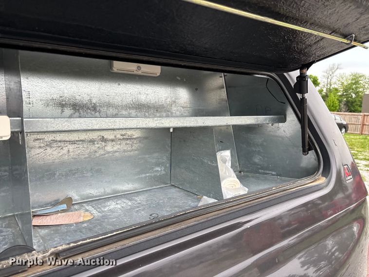 image for item FG0300 2011 Chevrolet Silverado 1500 Ext. Cab pickup truck