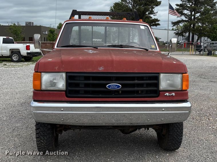 image for item FG0311 1988 Ford F350 flatbed truck