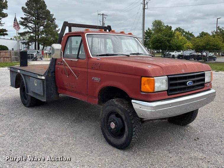 image for item FG0311 1988 Ford F350 flatbed truck