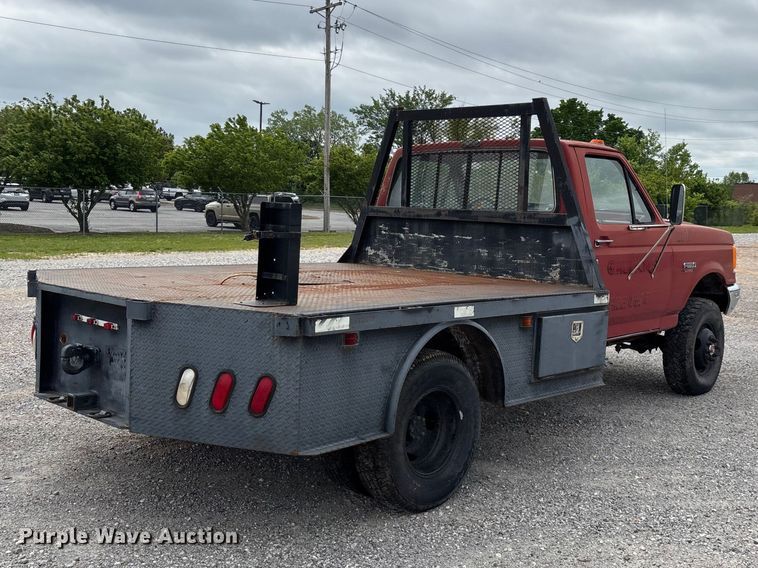 image for item FG0311 1988 Ford F350 flatbed truck