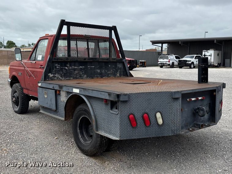 image for item FG0311 1988 Ford F350 flatbed truck