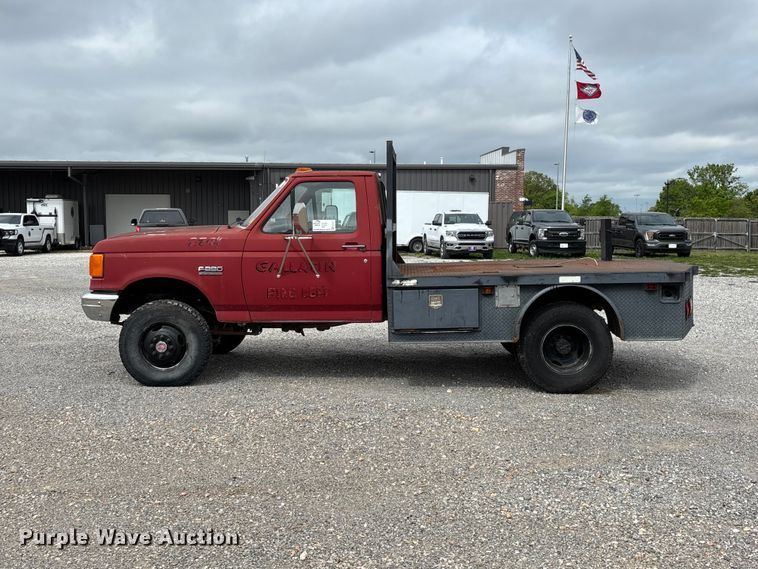 image for item FG0311 1988 Ford F350 flatbed truck