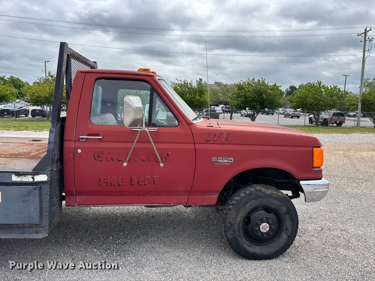image for item FG0311 1988 Ford F350 flatbed truck