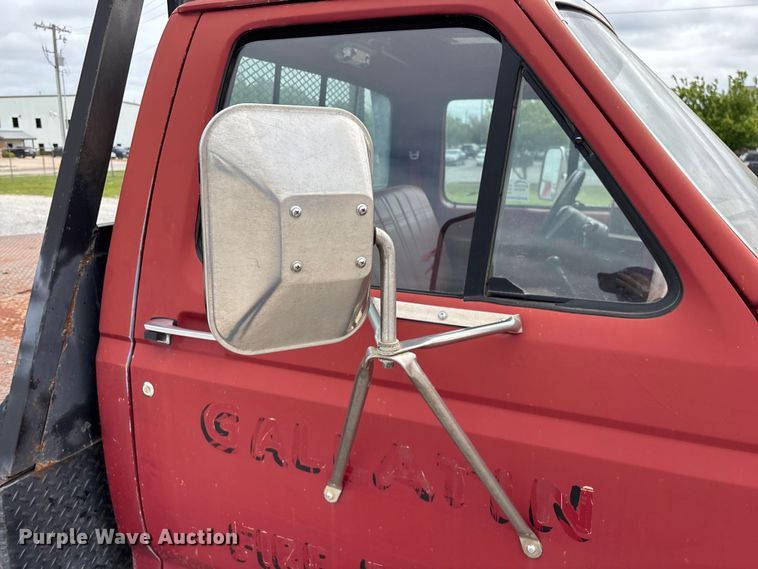 image for item FG0311 1988 Ford F350 flatbed truck