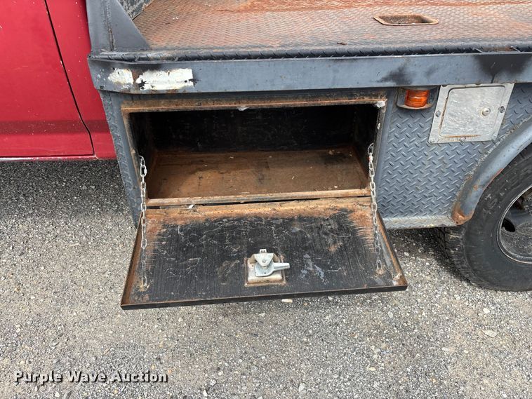 image for item FG0311 1988 Ford F350 flatbed truck