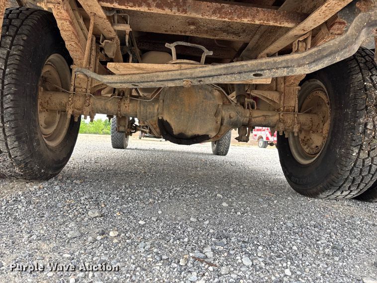 image for item FG0311 1988 Ford F350 flatbed truck