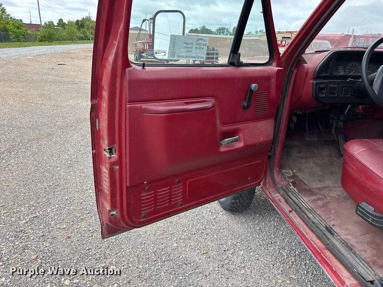 image for item FG0311 1988 Ford F350 flatbed truck