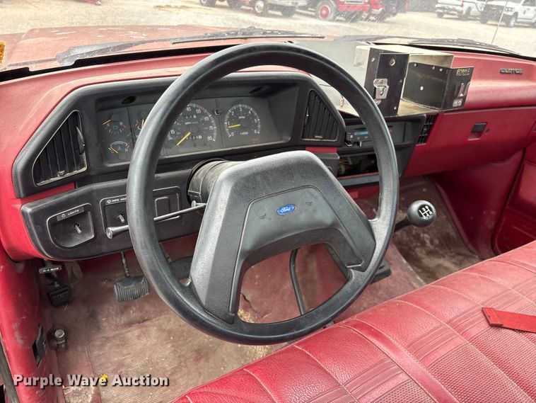image for item FG0311 1988 Ford F350 flatbed truck