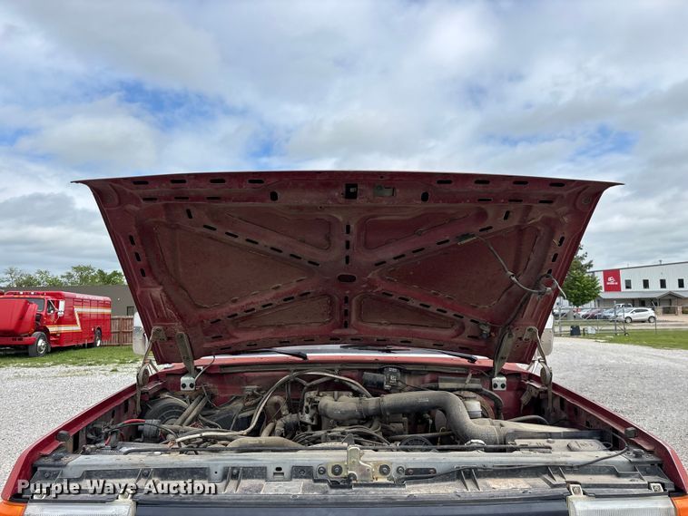 image for item FG0311 1988 Ford F350 flatbed truck