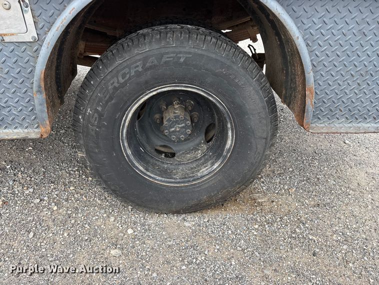 image for item FG0311 1988 Ford F350 flatbed truck