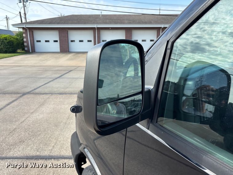 image for item FG0559 2016 Chevrolet Express 3500 prisoner transport van