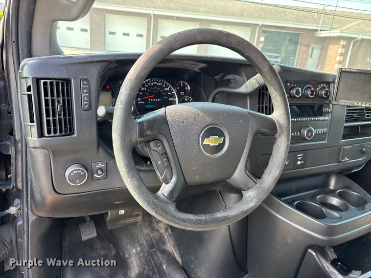 image for item FG0559 2016 Chevrolet Express 3500 prisoner transport van