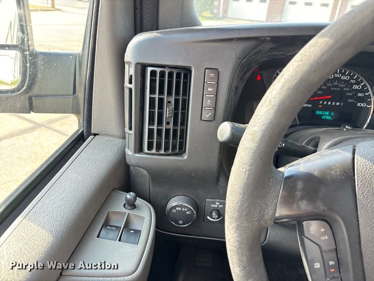 image for item FG0559 2016 Chevrolet Express 3500 prisoner transport van