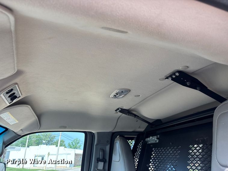 image for item FG0559 2016 Chevrolet Express 3500 prisoner transport van
