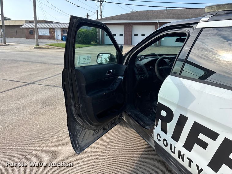 image for item FG0560 2016 Ford Explorer Police Interceptor SUV