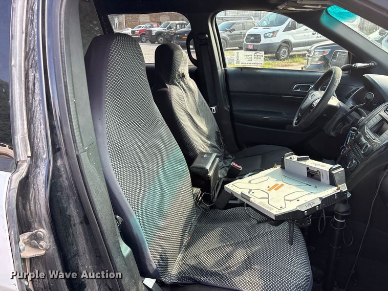 image for item FG0560 2016 Ford Explorer Police Interceptor SUV
