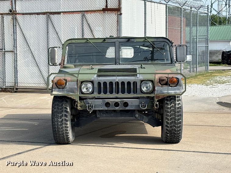 image for item FG0561 1991 AM General M998  HMMWV SUV