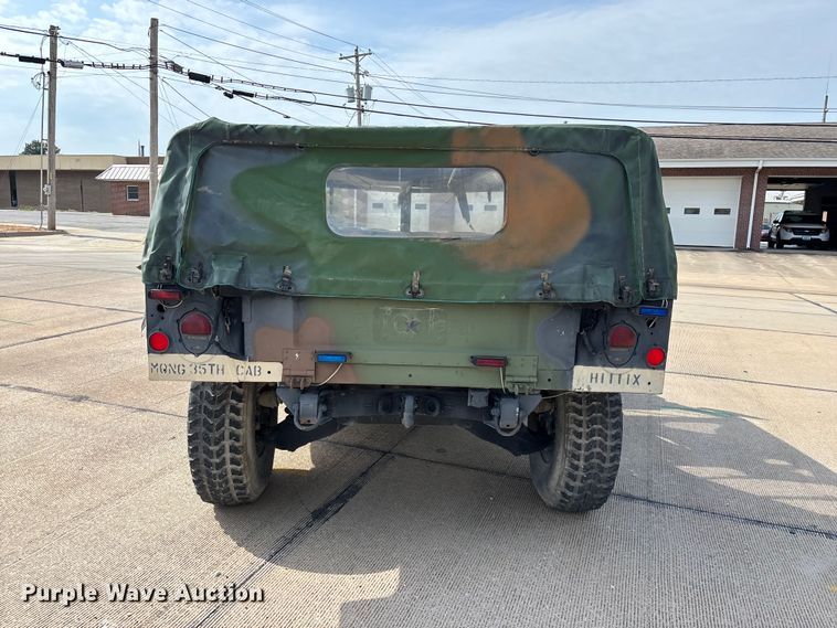 image for item FG0561 1991 AM General M998  HMMWV SUV