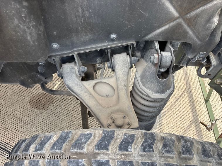image for item FG0561 1991 AM General M998  HMMWV SUV