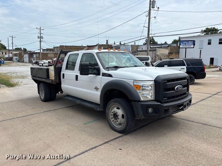 image for item FG0562 2016 Ford F450 Super Duty Crew Cab flatbed truck
