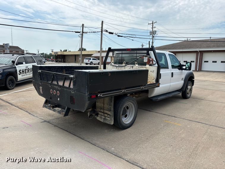 image for item FG0562 2016 Ford F450 Super Duty Crew Cab flatbed truck