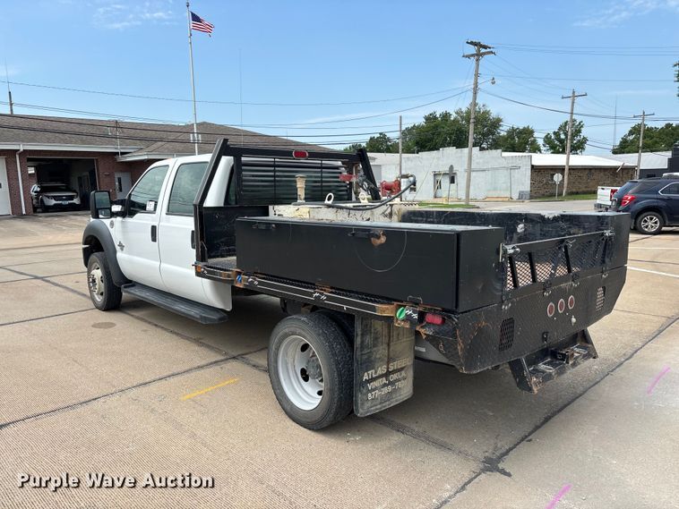 image for item FG0562 2016 Ford F450 Super Duty Crew Cab flatbed truck