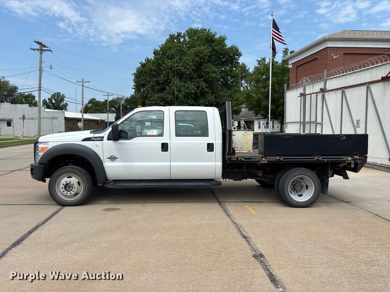 image for item FG0562 2016 Ford F450 Super Duty Crew Cab flatbed truck