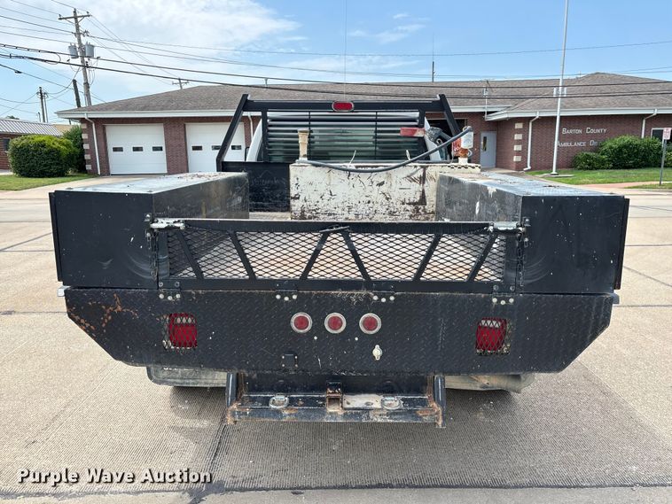 image for item FG0562 2016 Ford F450 Super Duty Crew Cab flatbed truck