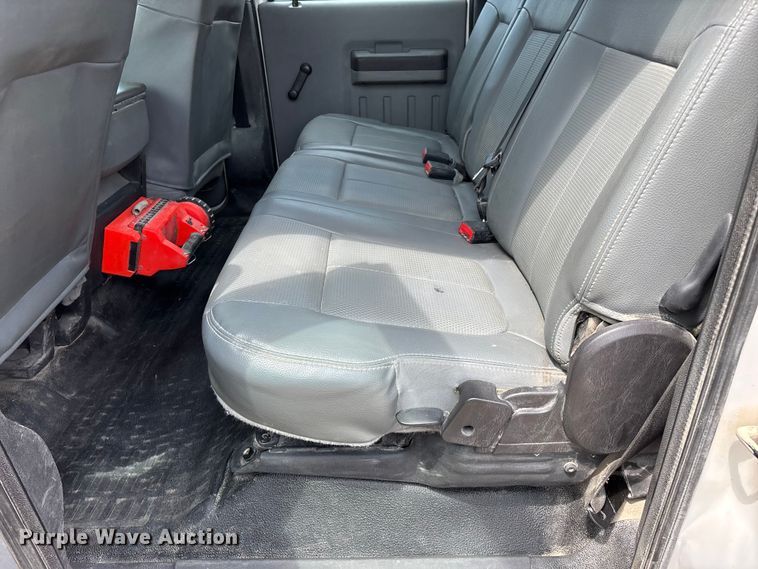 image for item FG0562 2016 Ford F450 Super Duty Crew Cab flatbed truck
