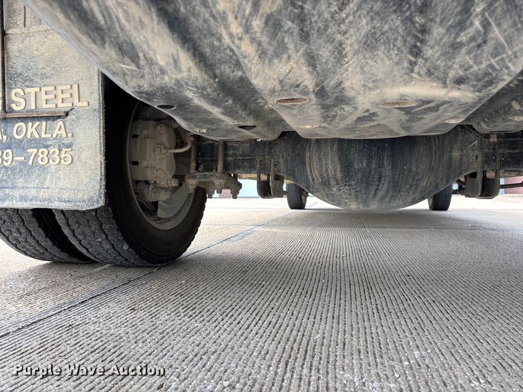 image for item FG0562 2016 Ford F450 Super Duty Crew Cab flatbed truck
