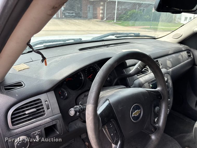 image for item FG0564 2011 Chevrolet Tahoe Police SUV