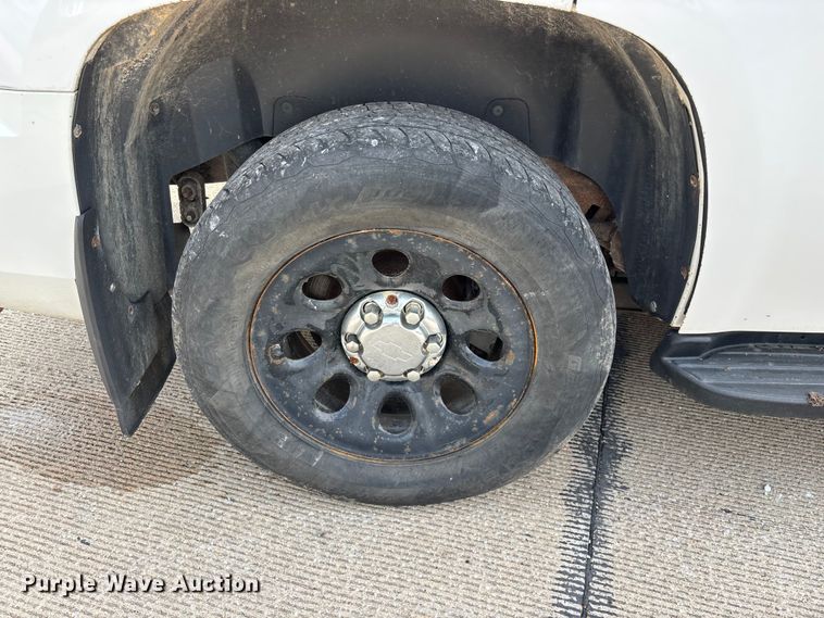 image for item FG0564 2011 Chevrolet Tahoe Police SUV