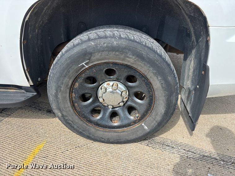 image for item FG0564 2011 Chevrolet Tahoe Police SUV