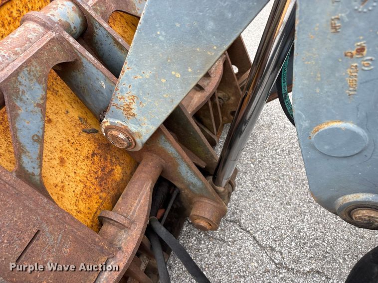 image for item FG0566 2007 John Deere 310SJ backhoe