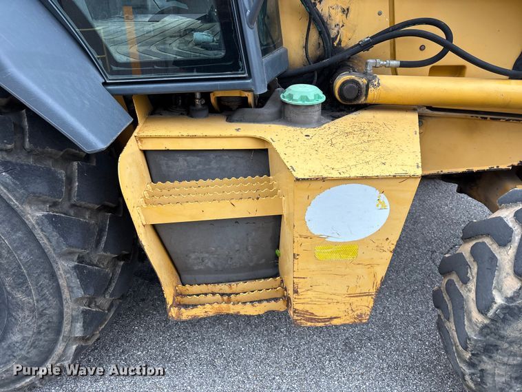 image for item FG0566 2007 John Deere 310SJ backhoe
