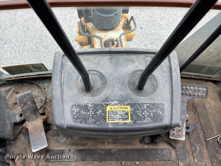 image for item FG0566 2007 John Deere 310SJ backhoe