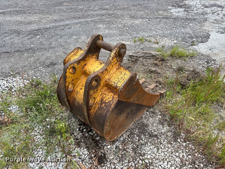 image for item FG0566 2007 John Deere 310SJ backhoe