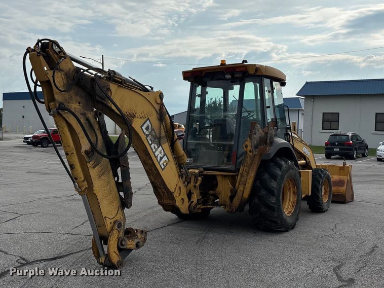 image for item FG0567 2003 John Deere 410G backhoe