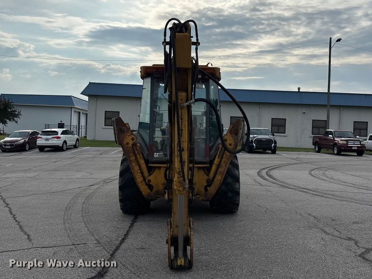 image for item FG0567 2003 John Deere 410G backhoe