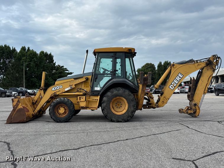 image for item FG0567 2003 John Deere 410G backhoe
