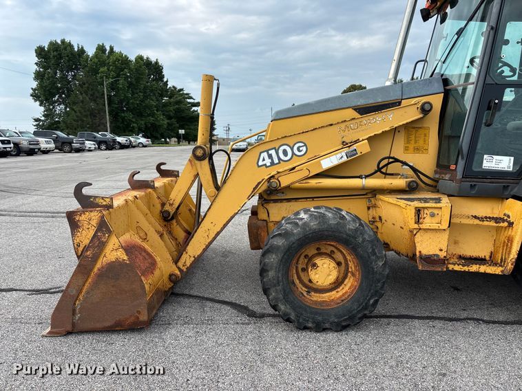 image for item FG0567 2003 John Deere 410G backhoe